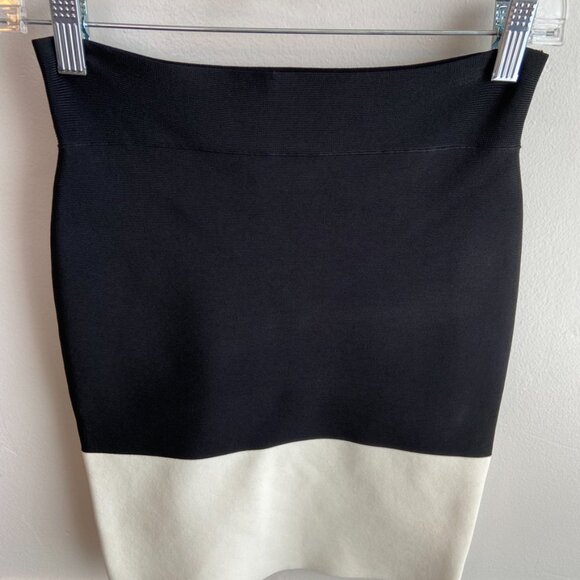 BCBCMaxAzria Black & White Joelle Color Block Bandage Pencil Skirt - Picture 6 of 7